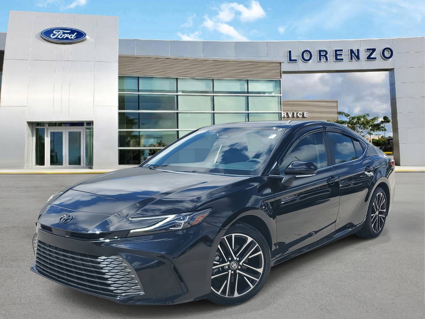 2025 Toyota Camry Hybrid XLE — Sedan — 7,152 mi — Homestead, FL