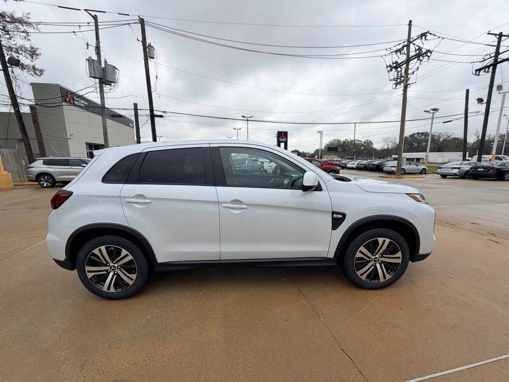 2026 Mitsubishi Outlander Sport ES