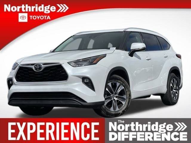2022 Toyota Highlander XLE — SUV — 70,957 mi — Northridge, CA