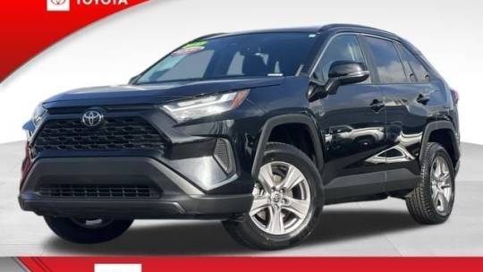 2022 Toyota RAV4 XLE — SUV — 52,395 mi — Northridge, CA