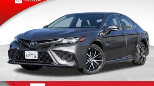 2023 Toyota Camry SE — Sedan — 19,872 mi — Northridge, CA
