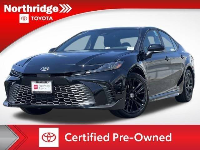 2025 Toyota Camry SE — Sedan — 10,135 mi — Northridge, CA