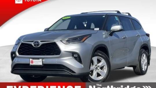 2021 Toyota Highlander LE — SUV — 39,073 mi — Northridge, CA