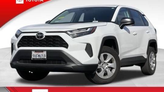 2023 Toyota RAV4 LE — SUV — 15,200 mi — Northridge, CA