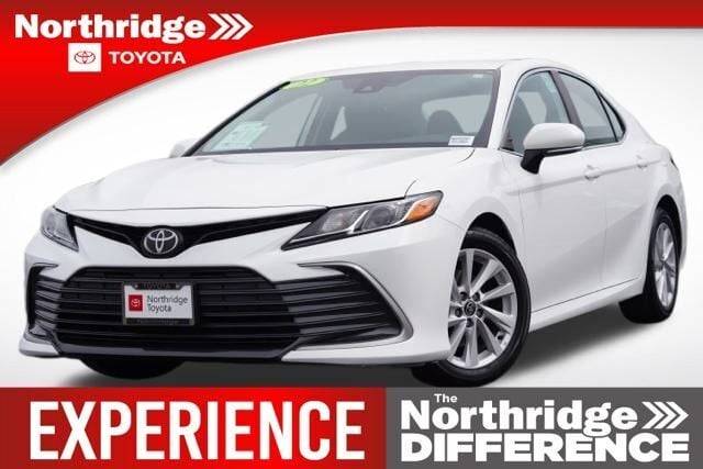 2022 Toyota Camry LE — Sedan — 38,604 mi — Northridge, CA