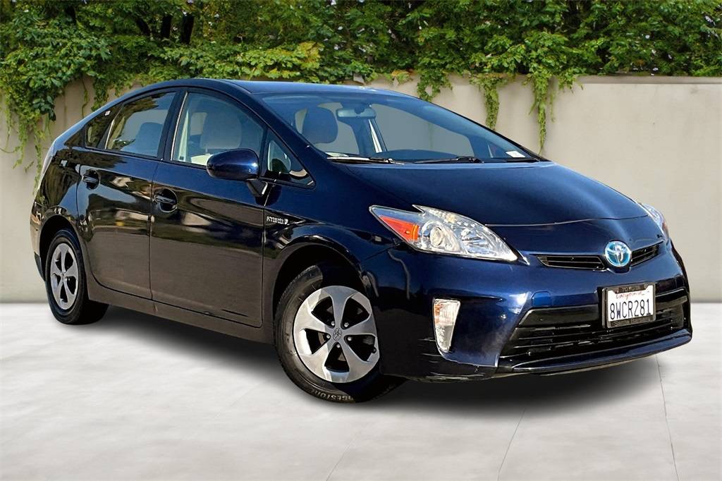 2015 Toyota Prius Four — Hatchback — 134,849 mi — Goleta, CA