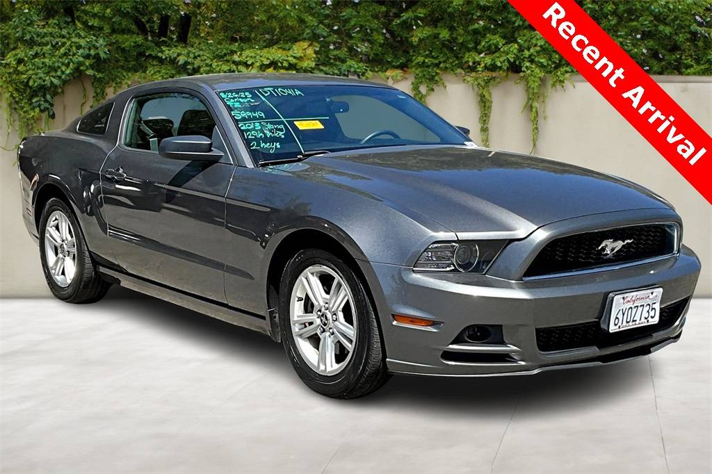 2013 Ford Mustang V6 — Coupe — 129,389 mi — Goleta, CA