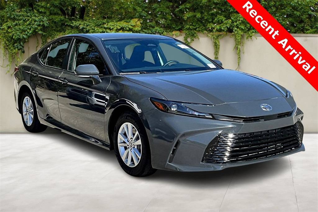 2025 Toyota Camry Hybrid LE — Sedan — 3,527 mi — Goleta, CA