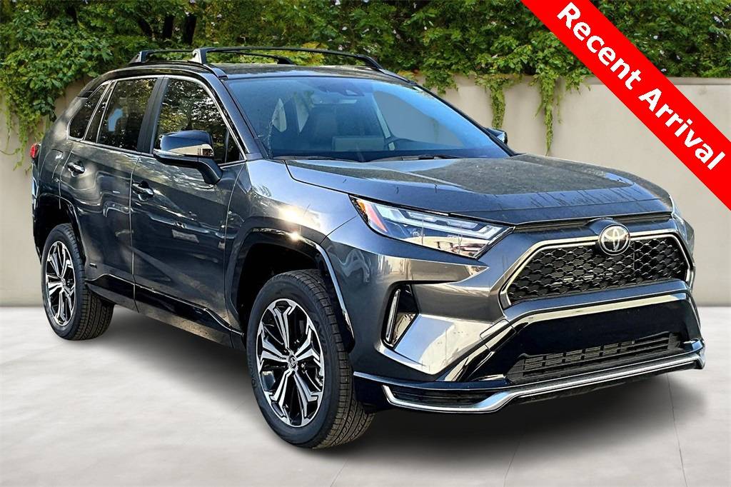 2025 Toyota RAV4 Plug-In Hybrid XSE — SUV — 100 mi — Goleta, CA
