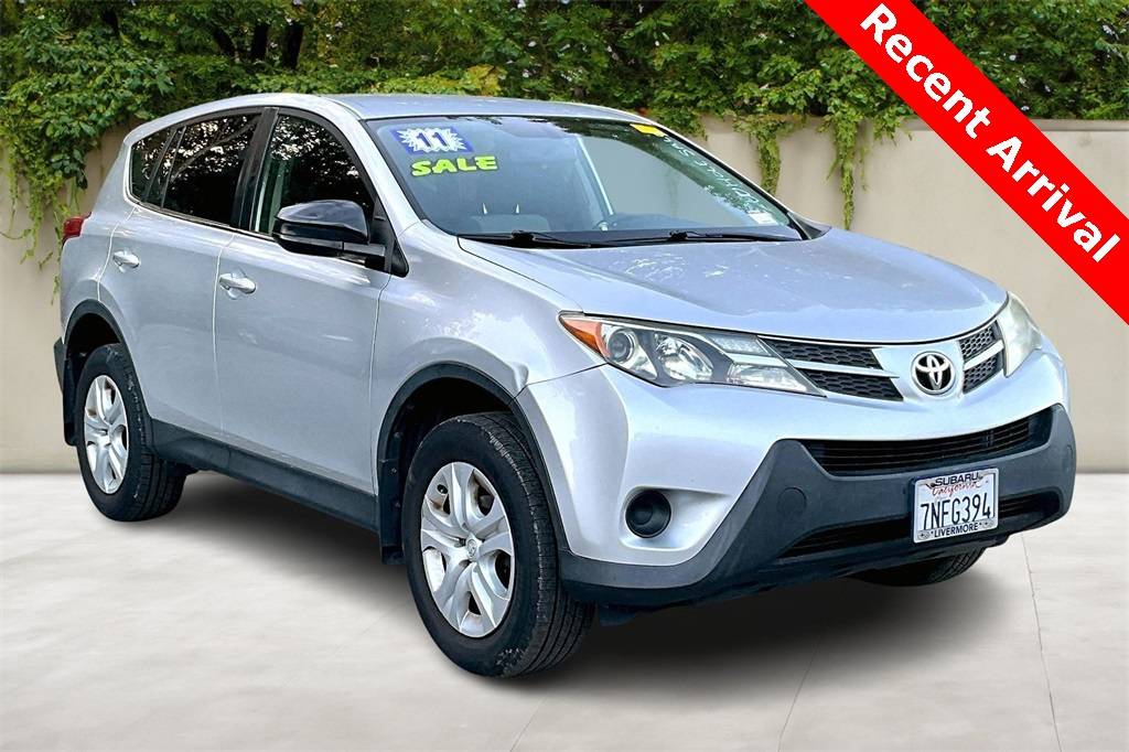 2015 Toyota RAV4 LE — SUV — 95,515 mi — Goleta, CA