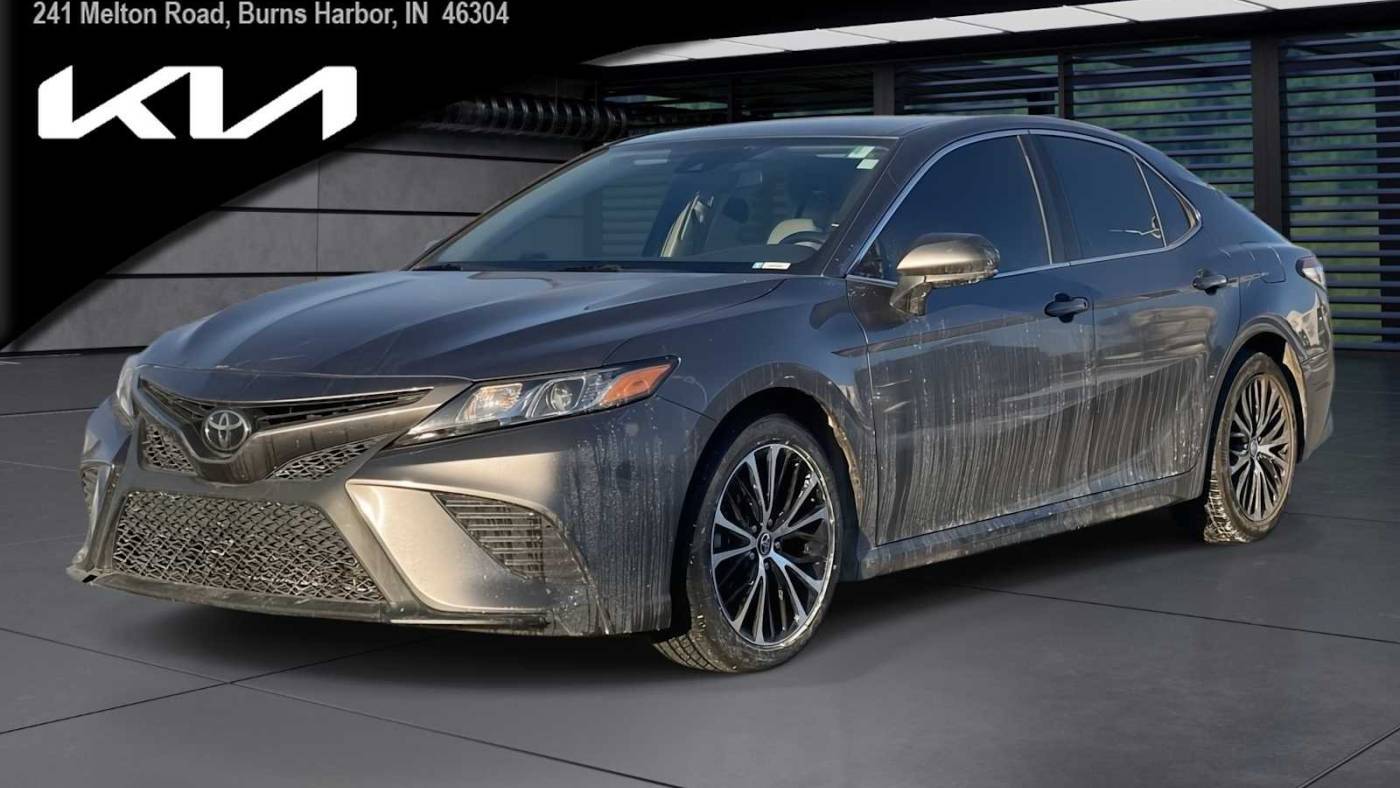 2020 Toyota Camry SE — Sedan — 73,667 mi — Burns Harbor, IN