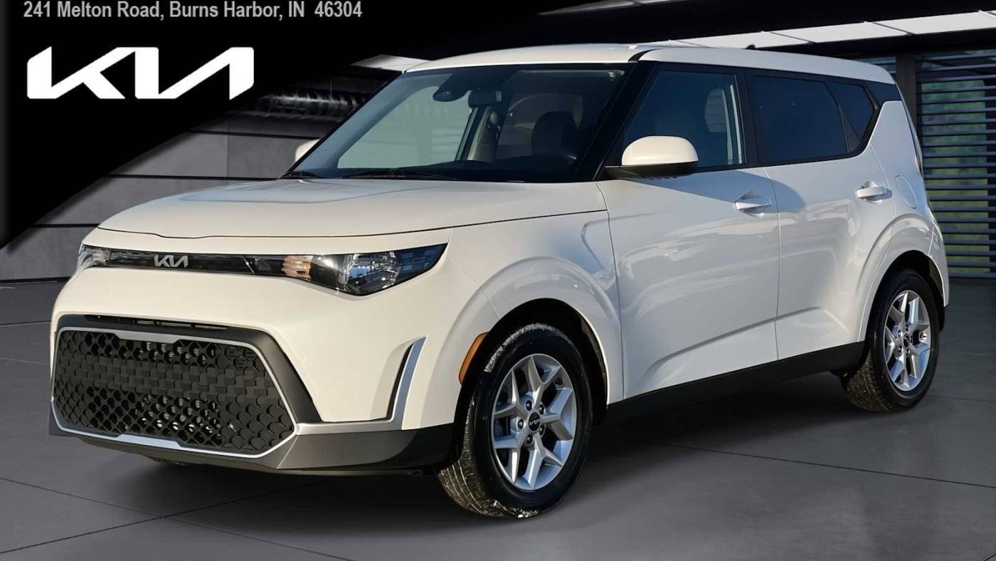 2023 Kia Soul LX — Hatchback — 27,084 mi — Burns Harbor, IN