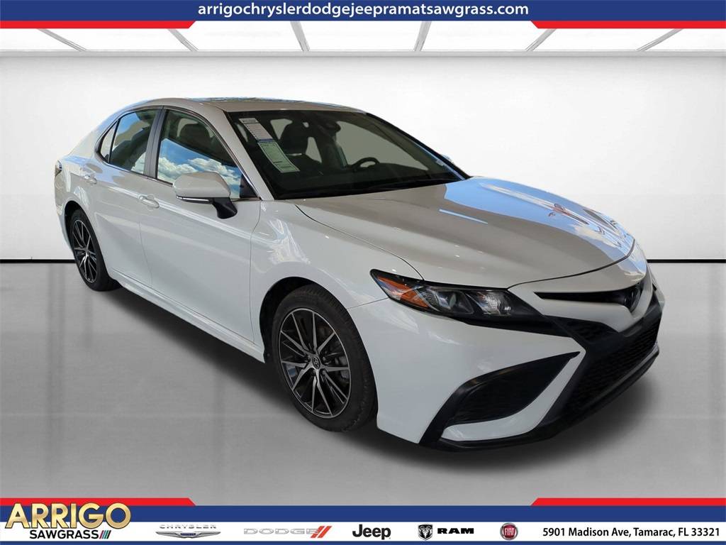 2023 Toyota Camry SE — Sedan — 50,363 mi — Tamarac, FL