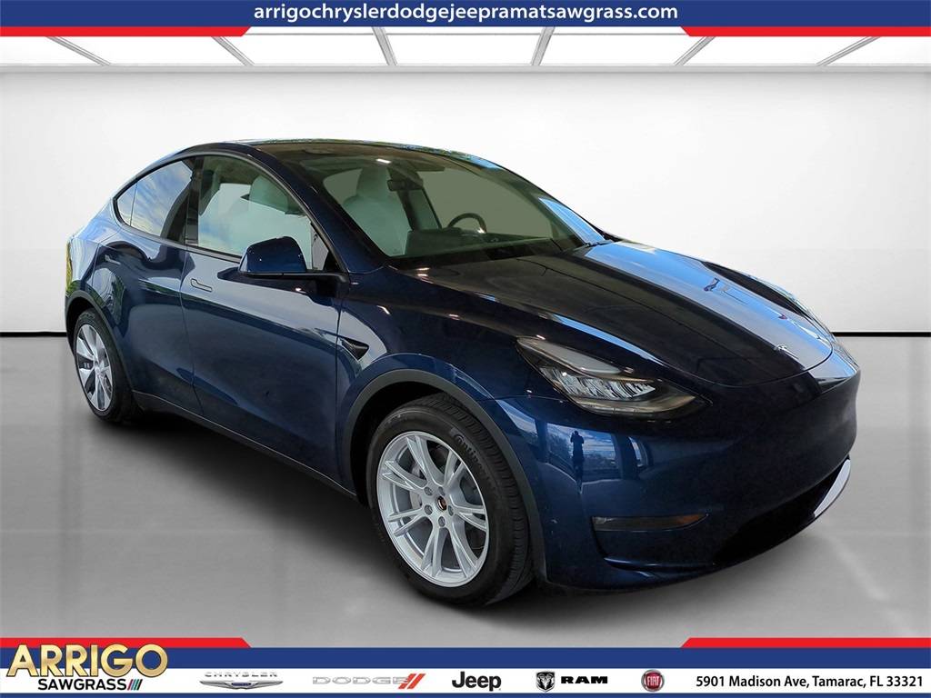 2022 Tesla Model Y Long Range — SUV — 7,882 mi — Tamarac, FL