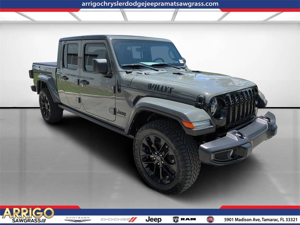 2022 Jeep Gladiator Willys — Pickup Truck — 27,830 mi — Tamarac, FL
