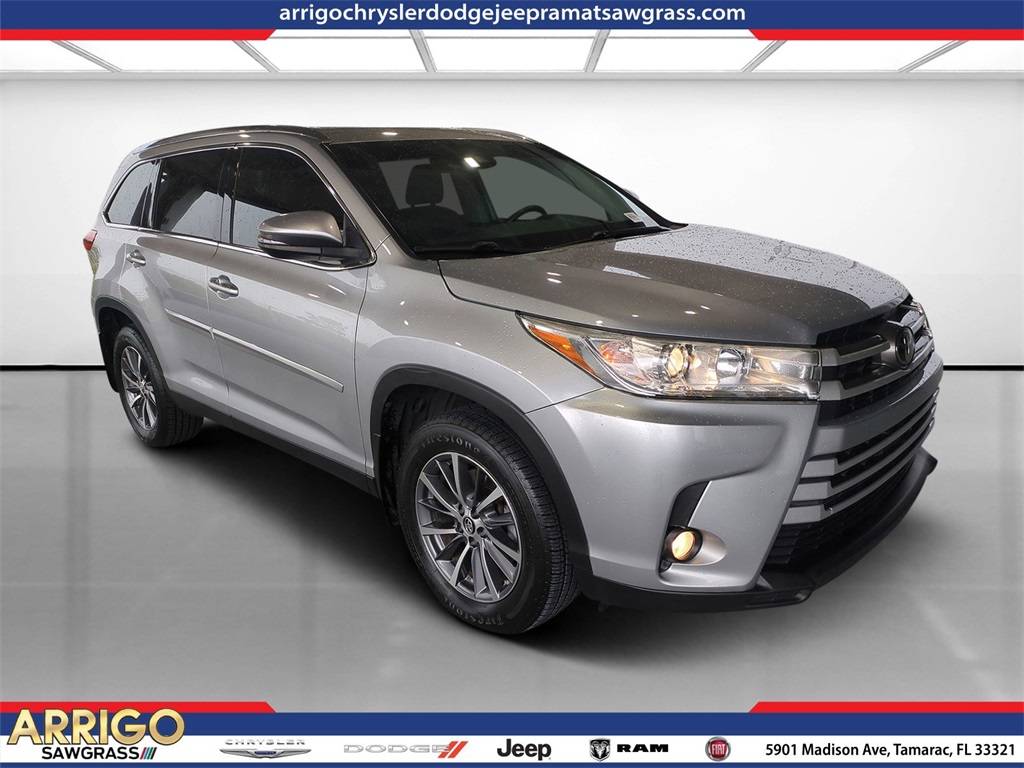 2019 Toyota Highlander XLE — SUV — 61,751 mi — Tamarac, FL
