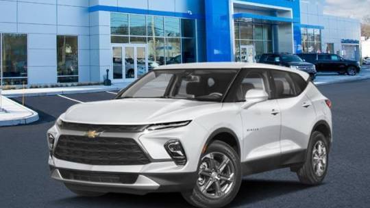 2025 Chevrolet Blazer 2LT — SUV — 10,760 mi — Bay Shore, NY