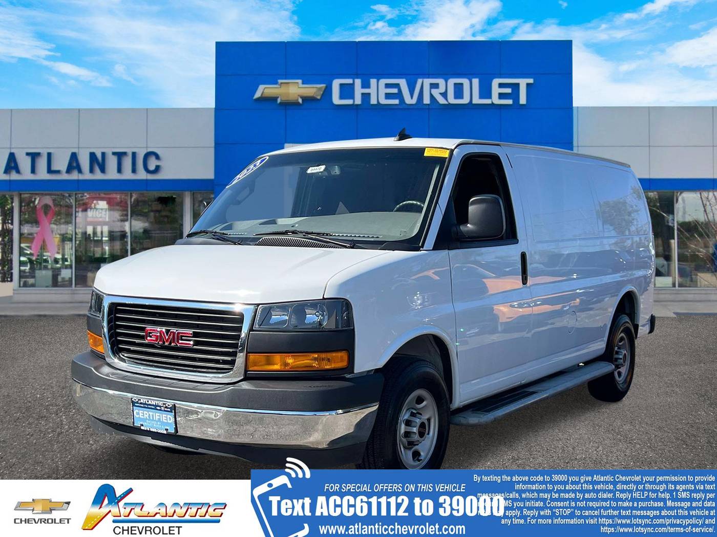 2023 GMC Savana Cargo Van Base — Cargo Van — 10,110 mi — Bay Shore, NY