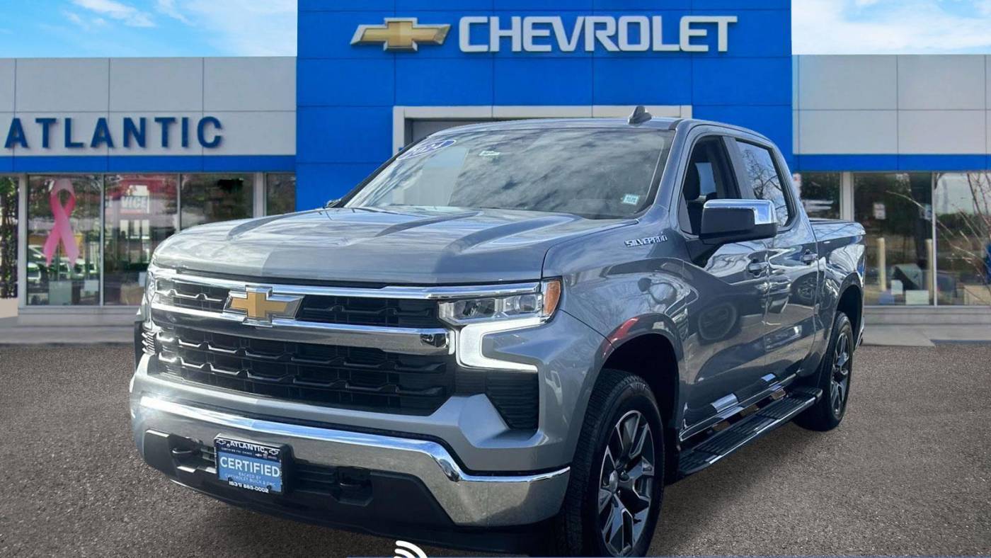 2024 Chevrolet Silverado 1500 LT — Pickup Truck — 14,132 mi — Bay Shore, NY