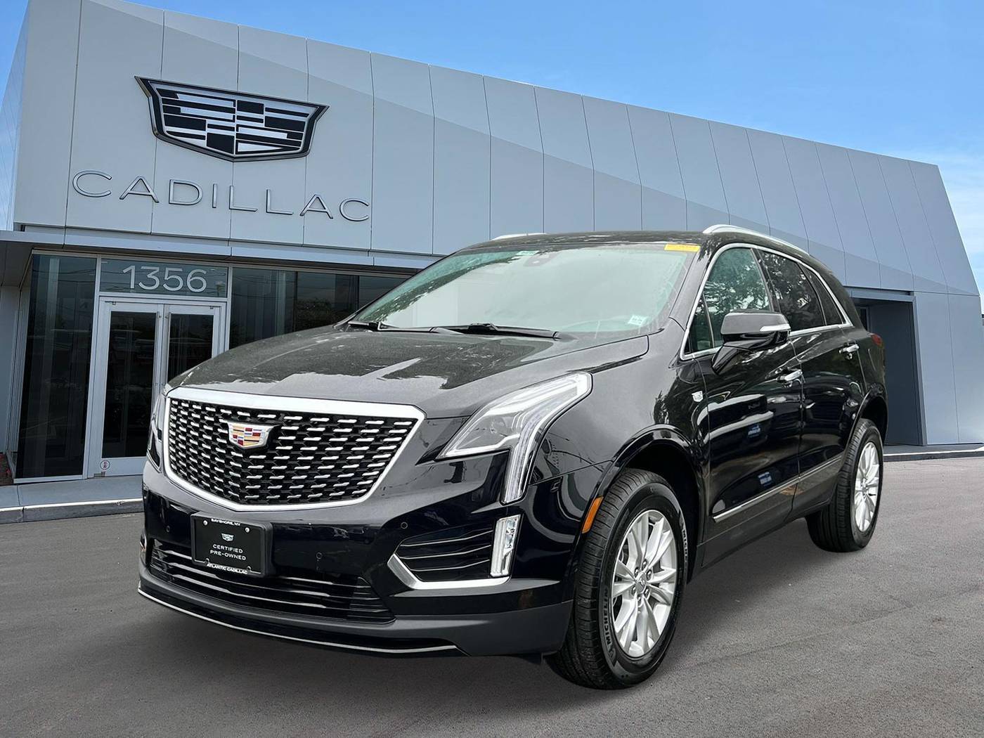 2022 Cadillac XT5 Luxury — SUV — 13,473 mi — Bay Shore, NY