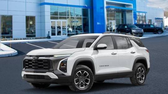 2025 Chevrolet Equinox LT — SUV — 10,160 mi — Bay Shore, NY