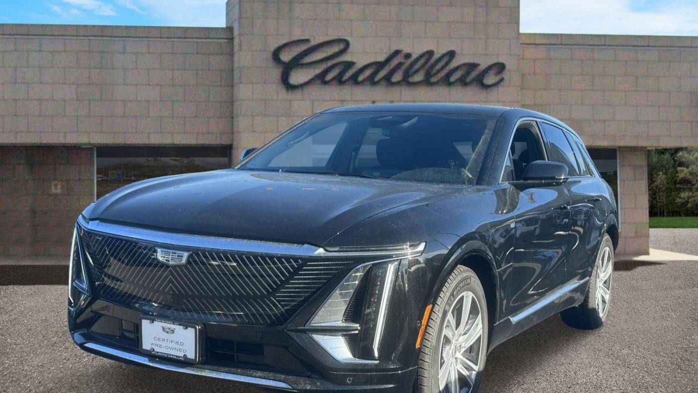2024 Cadillac LYRIQ Tech — SUV — 8,857 mi — Bay Shore, NY