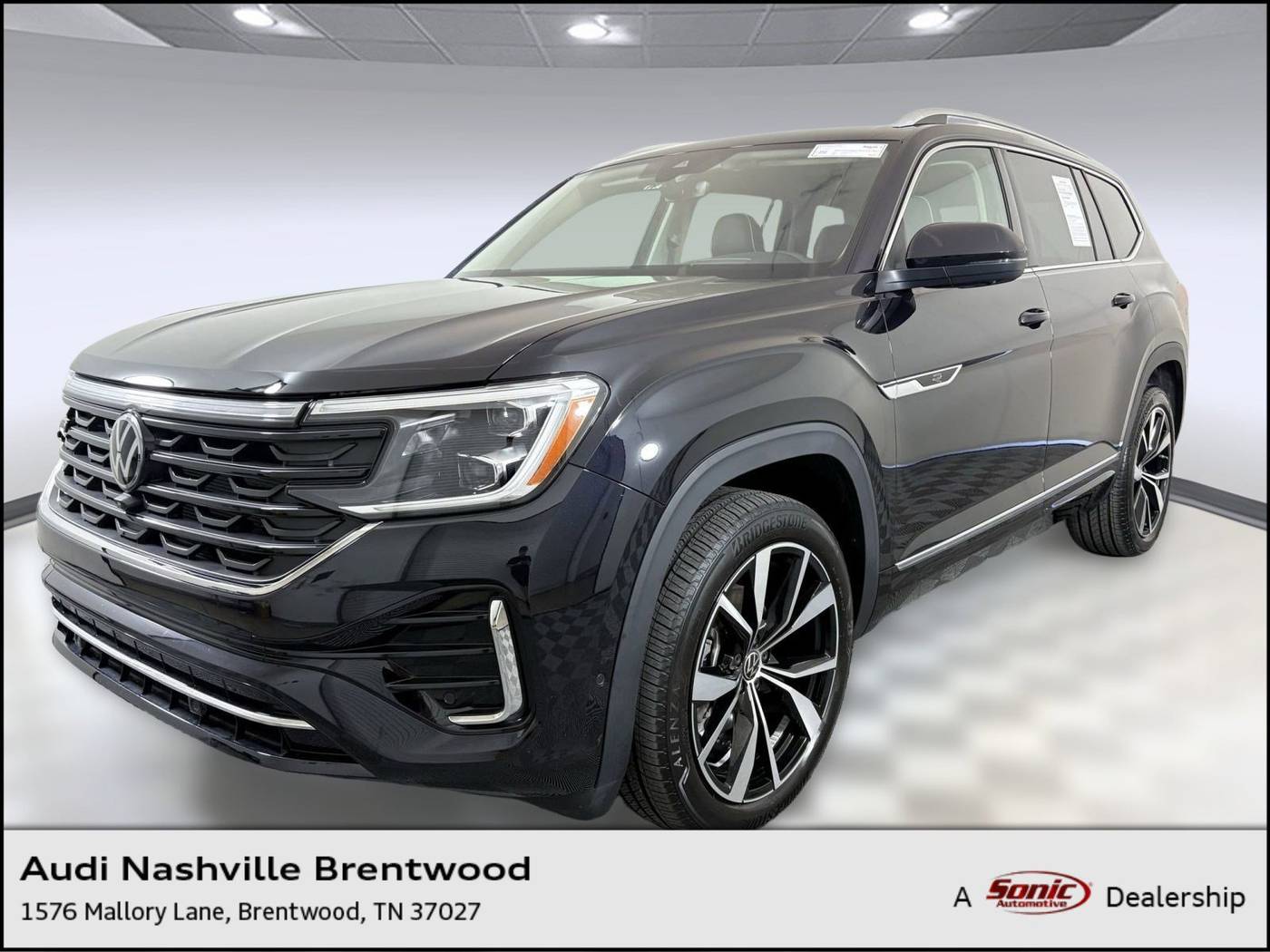 2025 Volkswagen Atlas SEL Premium R-Line — SUV — 10,359 mi — Brentwood, TN