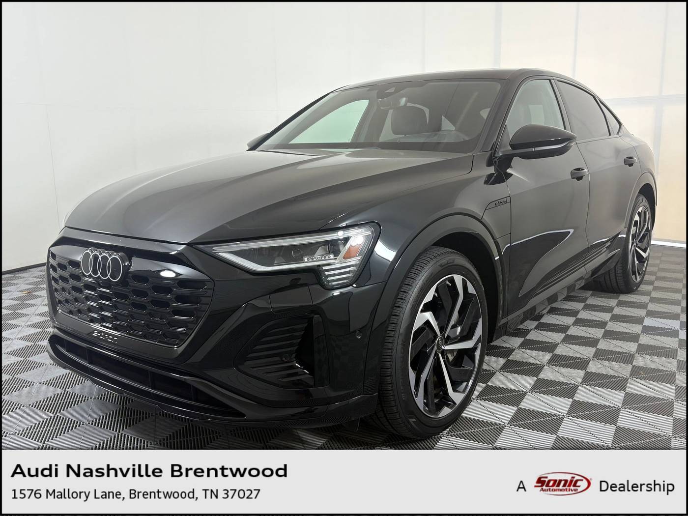 2024 Audi Q8 e-tron S line Prestige — SUV — 27,913 mi — Brentwood, TN