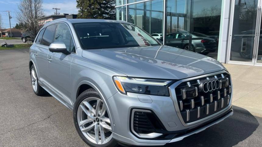 2025 Audi Q7 quattro Premium Plus 55 TFSI
