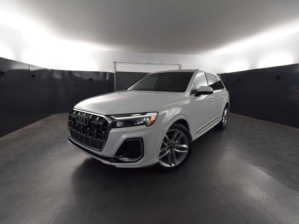 2025 Audi Q7 quattro Premium Plus 55 TFSI