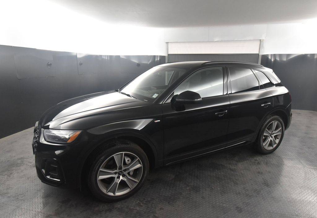 2025 Audi Q5 Premium — SUV — 3,198 mi — Rochester, NY