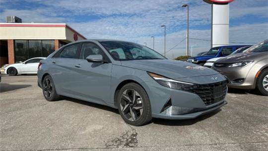 2023 Hyundai Elantra Hybrid Limited — Sedan — 33,046 mi — Cape Girardeau, MO