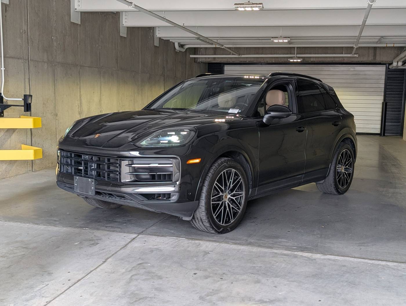 2024 Porsche Cayenne Cayenne — SUV — 16,414 mi — Littleton, CO