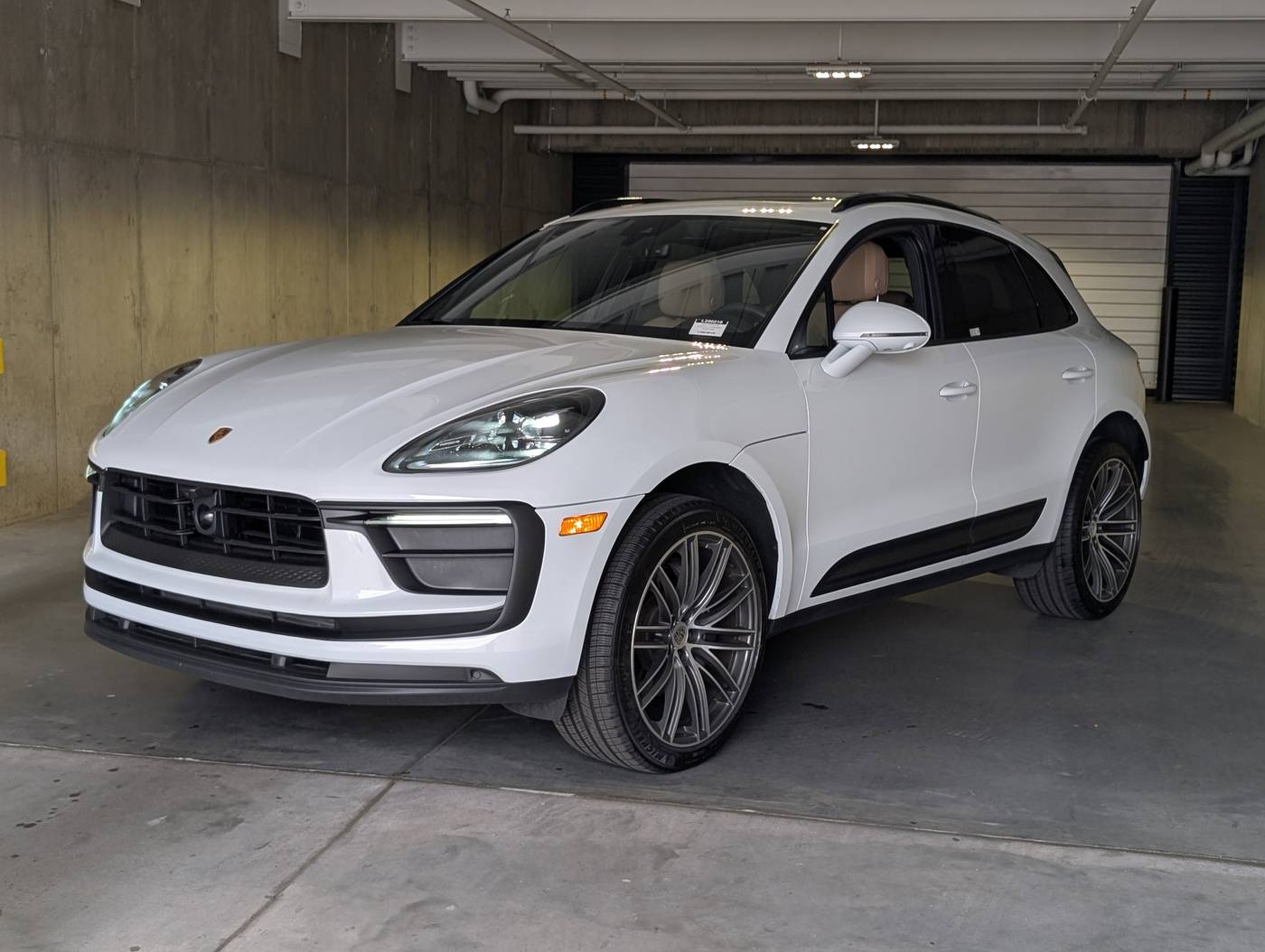 2025 Porsche Macan Macan — SUV — 6,251 mi — Littleton, CO
