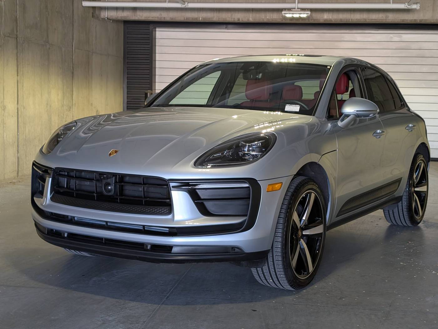 2024 Porsche Macan Standard — SUV — 6,475 mi — Littleton, CO