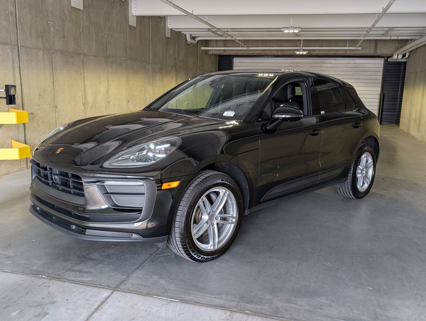 2024 Porsche Macan Standard — SUV — 4,378 mi — Littleton, CO