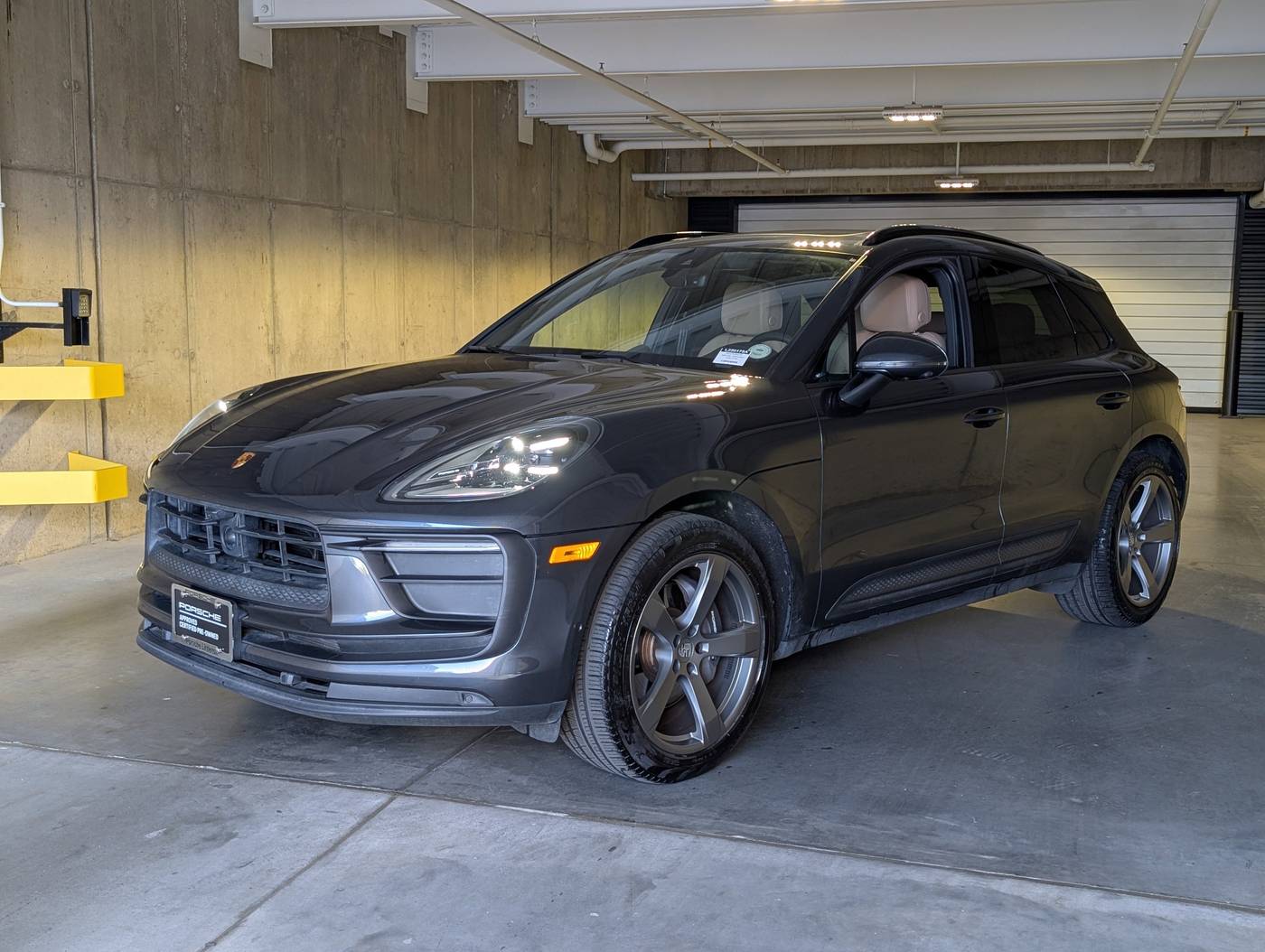 2023 Porsche Macan Standard — SUV — 16,553 mi — Littleton, CO
