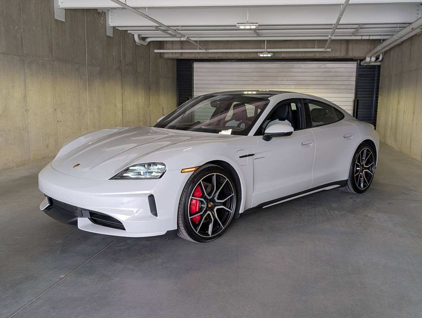 2025 Porsche Taycan 4S — Sedan — 600 mi — Littleton, CO