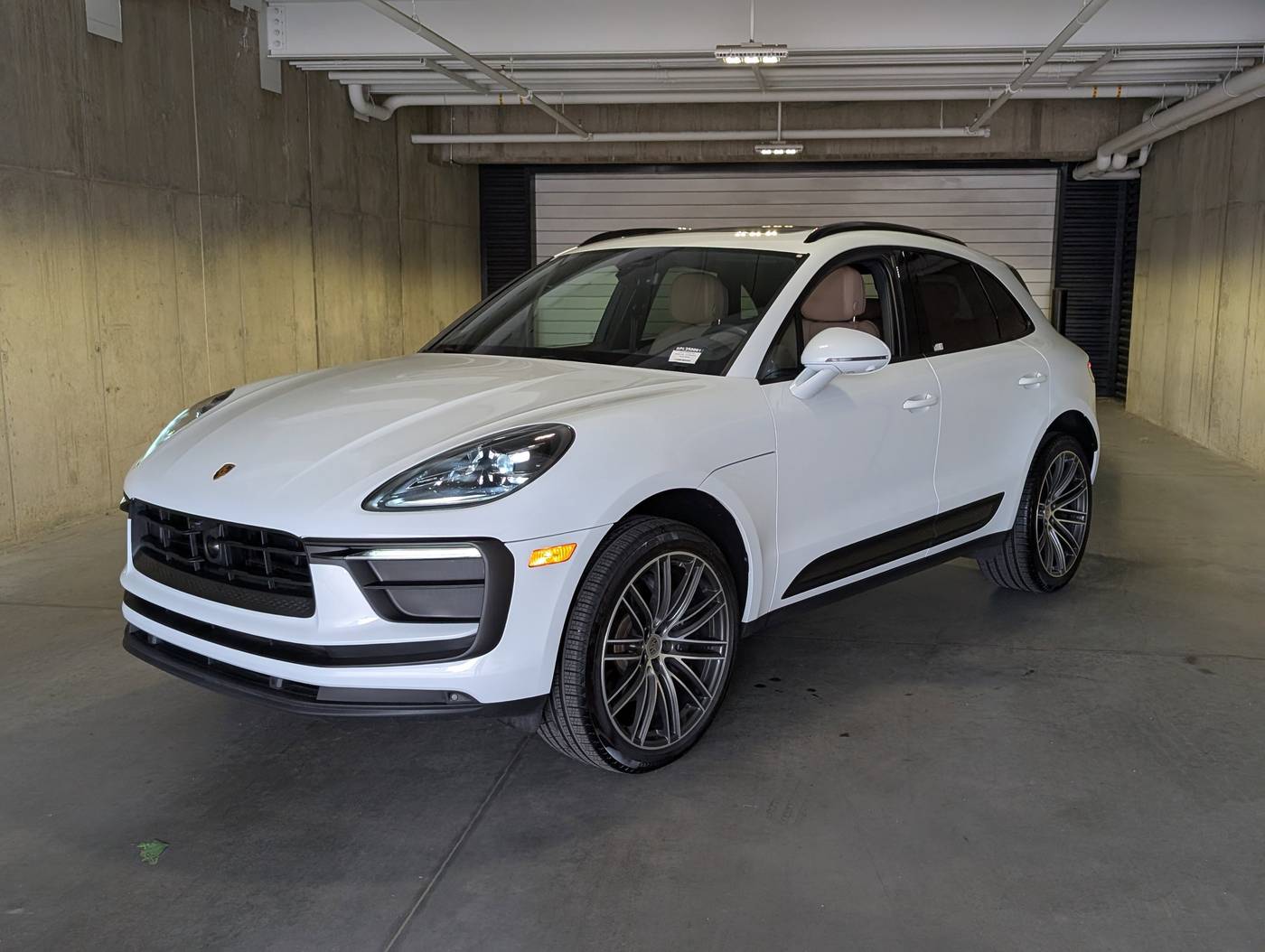 2025 Porsche Macan Macan — SUV — 5,084 mi — Littleton, CO