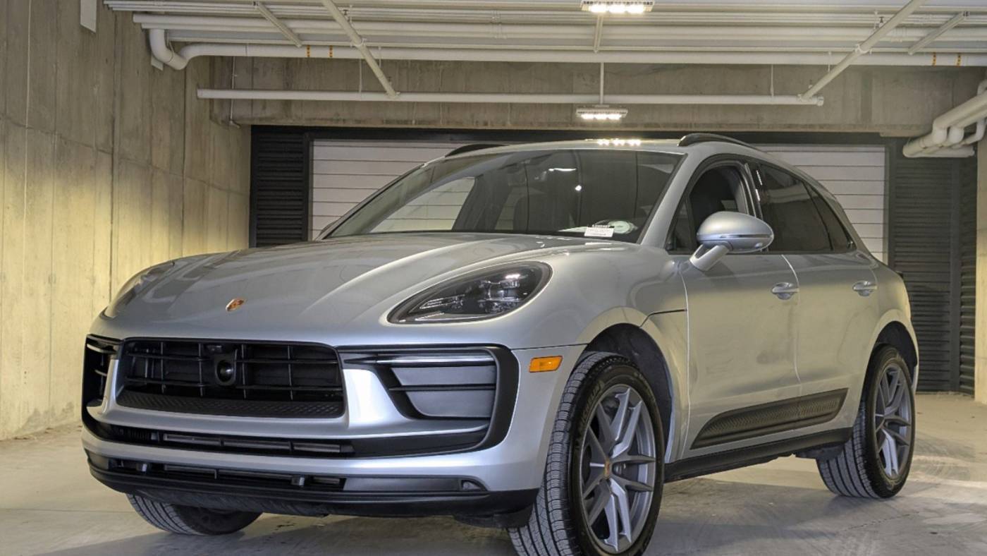 2024 Porsche Macan Standard — SUV — 5,950 mi — Littleton, CO