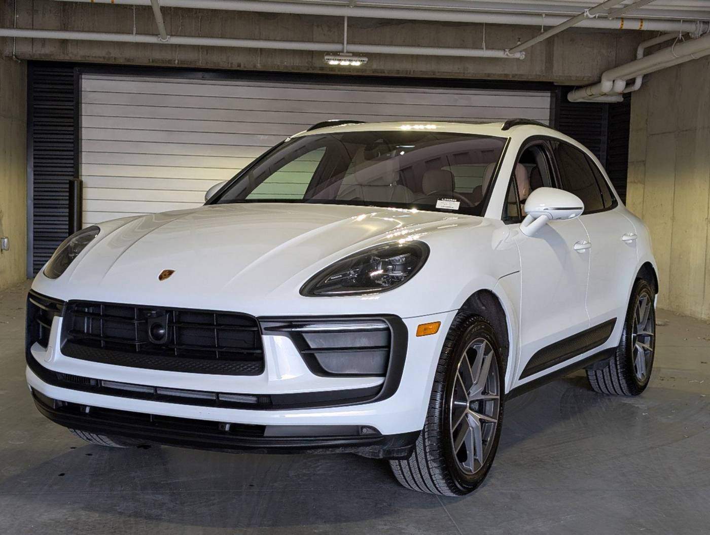 2024 Porsche Macan Standard — SUV — 5,759 mi — Littleton, CO