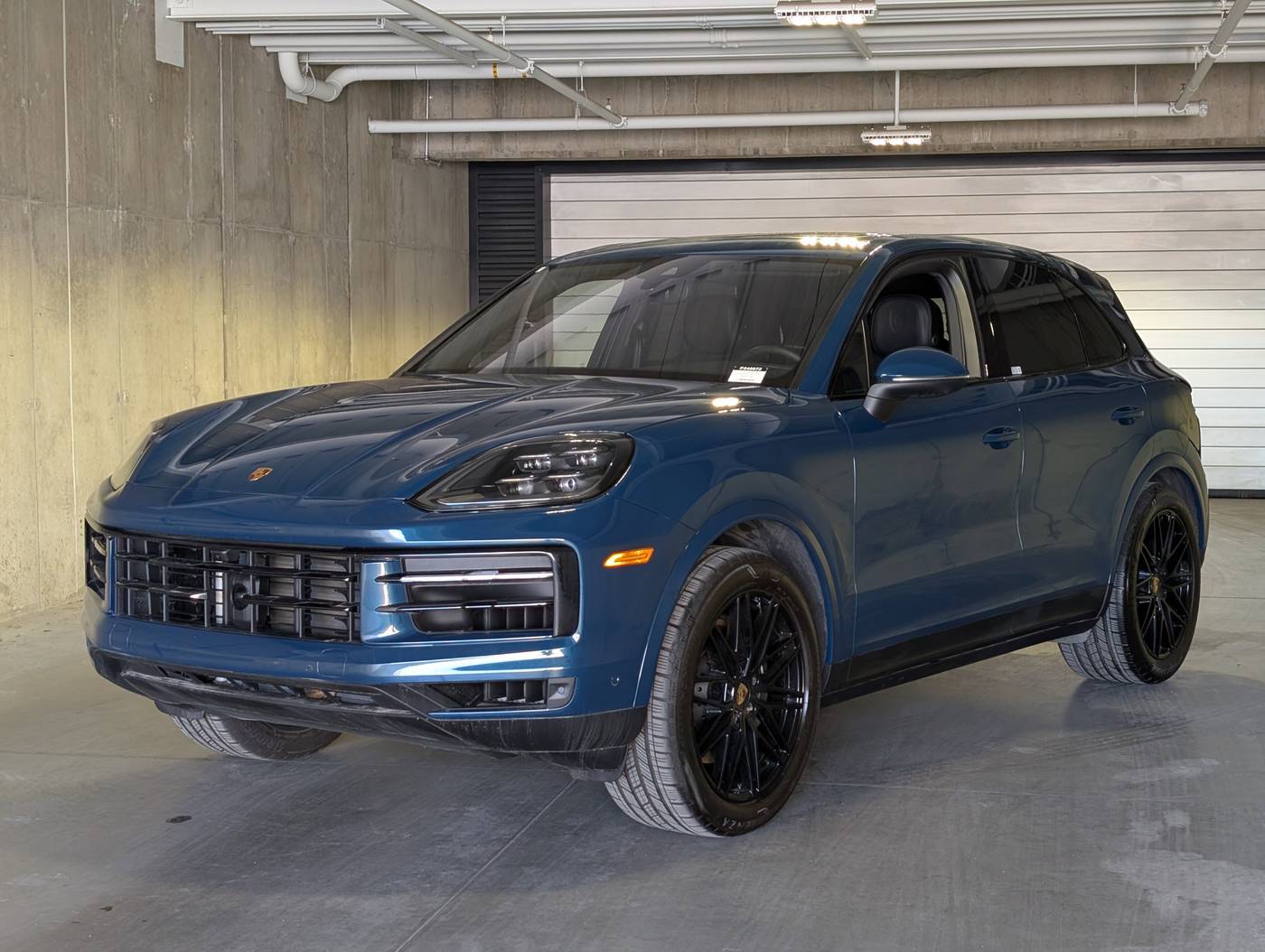 2024 Porsche Cayenne Standard — SUV — 5,569 mi — Littleton, CO