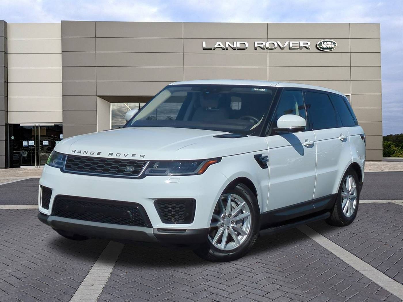 2018 Land Rover Range Rover Sport SE — SUV — 42,985 mi — Ventura, CA
