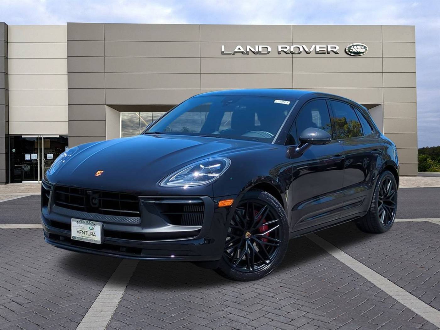 2023 Porsche Macan GTS — SUV — 8,110 mi — Ventura, CA