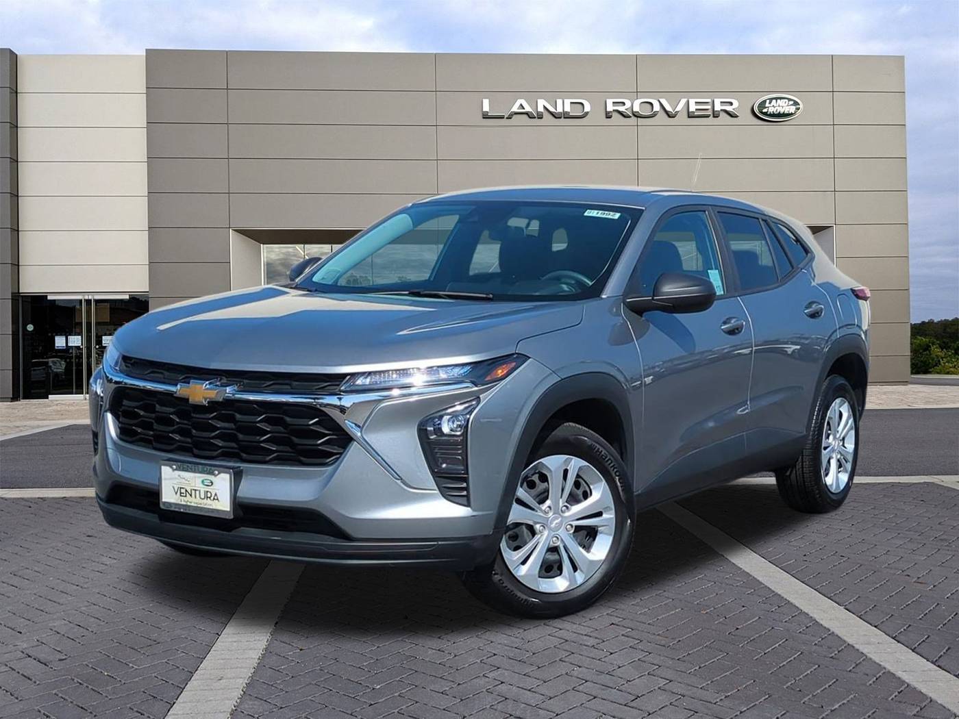 2024 Chevrolet Trax LS — SUV — 25,469 mi — Ventura, CA
