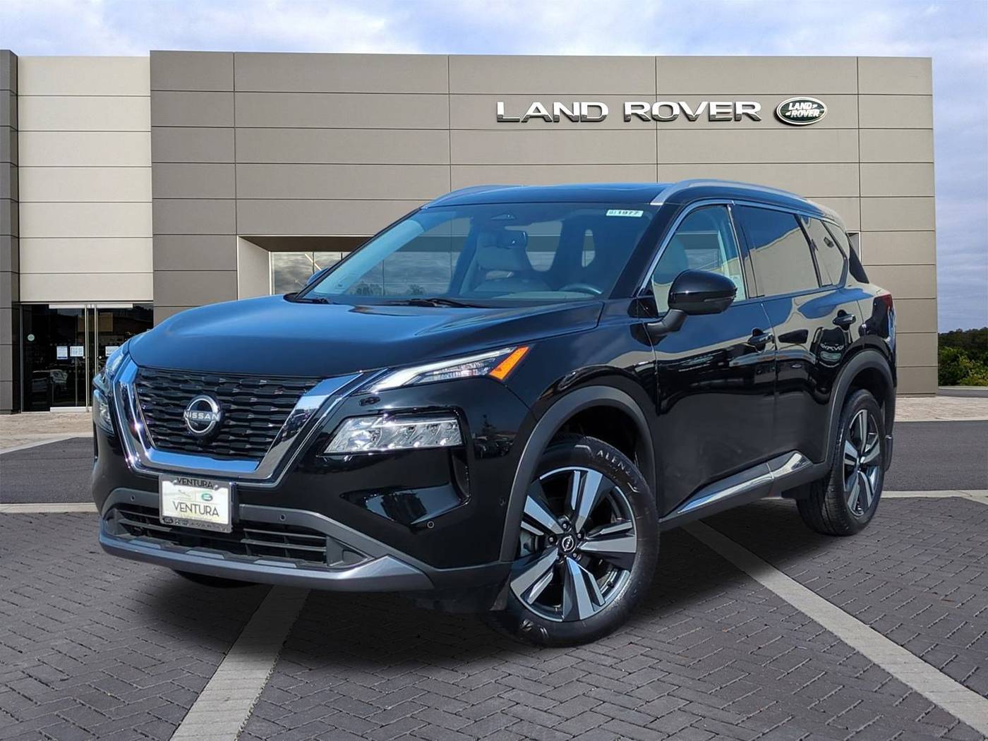 2023 Nissan Rogue SL — SUV — 8,994 mi — Ventura, CA