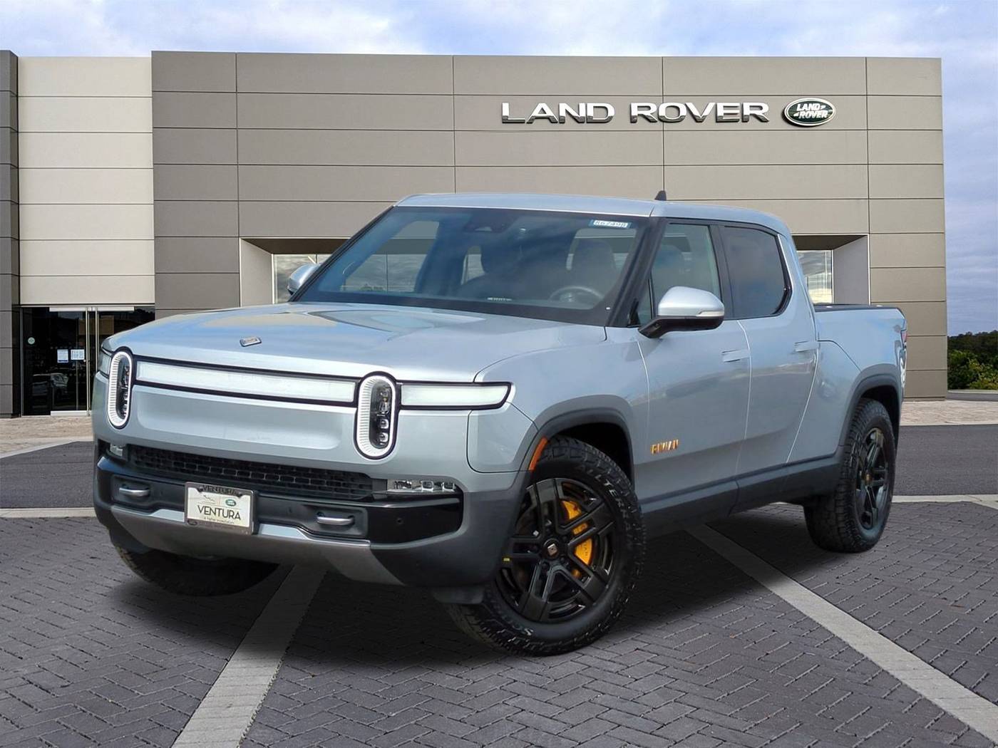 2022 Rivian R1T Adventure Package — Pickup Truck — 22,909 mi — Ventura, CA