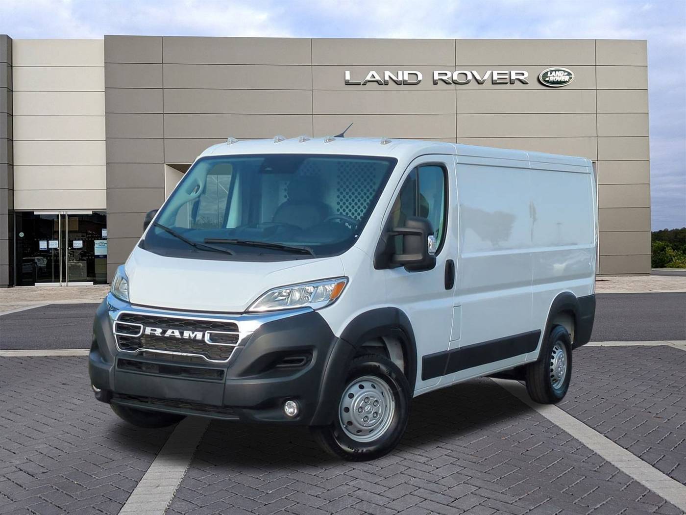 2023 Ram ProMaster Cargo Van 2500 — Cargo Van — 17,686 mi — Ventura, CA