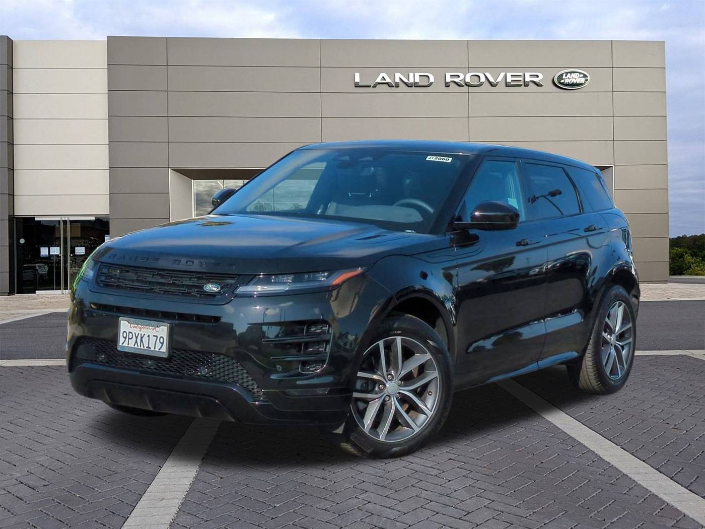 2024 Land Rover Range Rover Evoque Dynamic SE — SUV — 8,033 mi — Ventura, CA