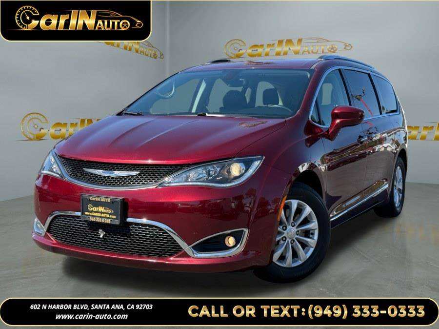 2019 Chrysler Pacifica Touring L — Minivan — 61,118 mi — Santa Ana, CA
